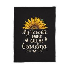 My Favorite People Call Me Grandma – Coral Fleece Blanket